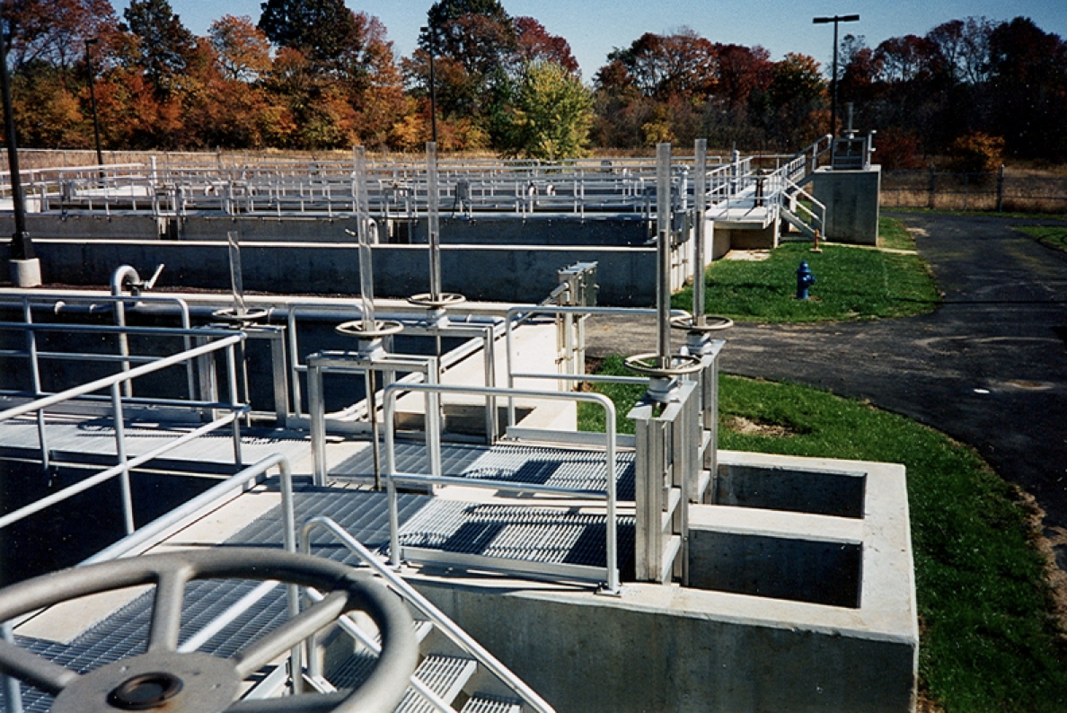 WACO Products aluminum slide gate image